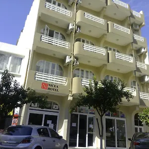 尼西亚酒店 酒店