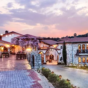 Vinifera Vineyards Гостевой дом